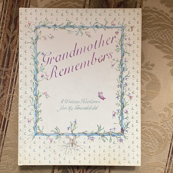 Vintage new grandparent memory book for your newborn heirloom - Picture 5 of 9